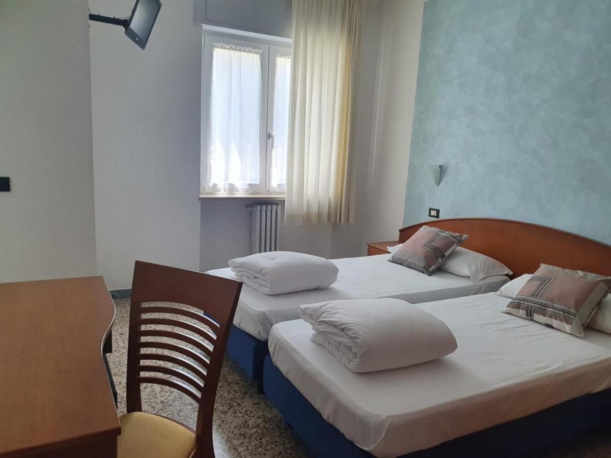Hotel 2 Palme Торрі-дель-Бенако Екстер'єр фото