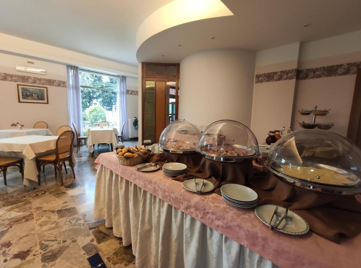 Hotel 2 Palme Торрі-дель-Бенако Екстер'єр фото